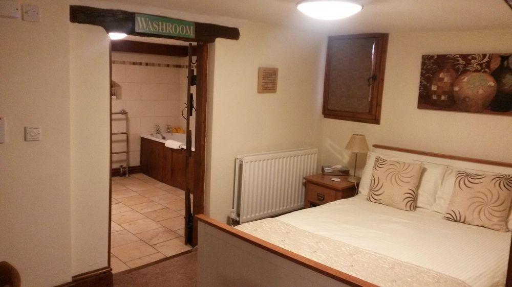 Springfield House - Birmingham Airport & Nec Bed & Breakfast Coleshill Ngoại thất bức ảnh