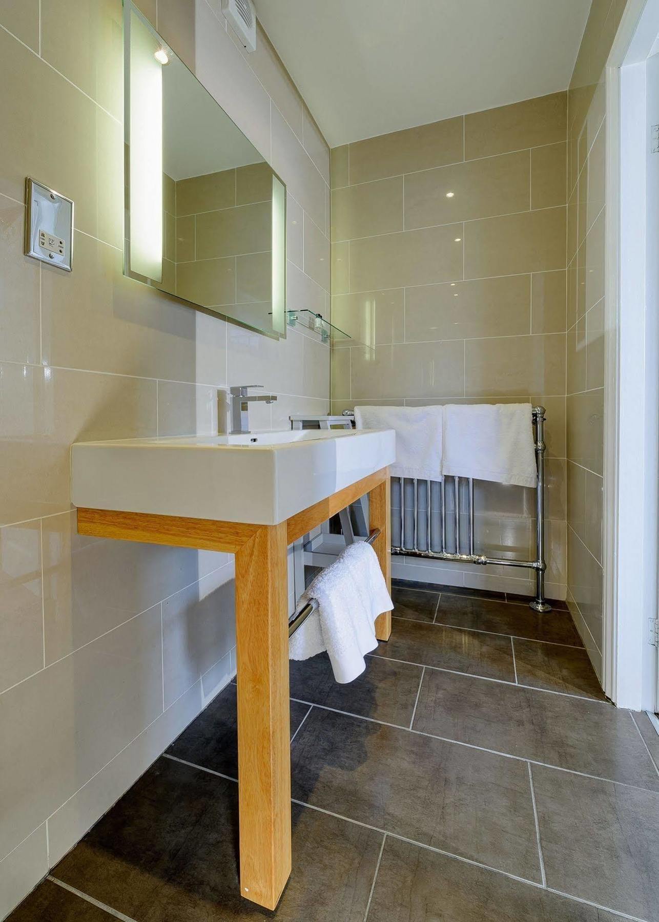 Springfield House - Birmingham Airport & Nec Bed & Breakfast Coleshill Ngoại thất bức ảnh